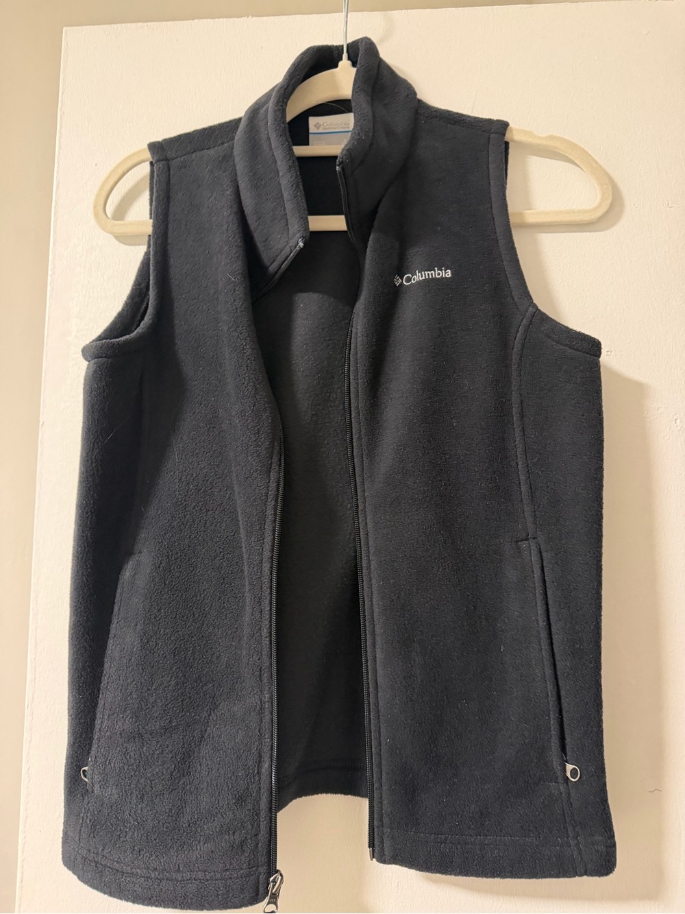 Columbia Black Fleece Vest